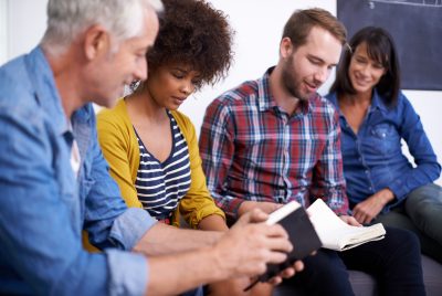 Sermon-Based Small Groups – Making Disciples in Small Groups with Expository Preaching